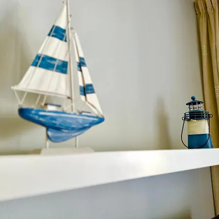 New! Con Piscina Y Balcon A 2 Minutos De La Playa. Wi-fi Apartment *
