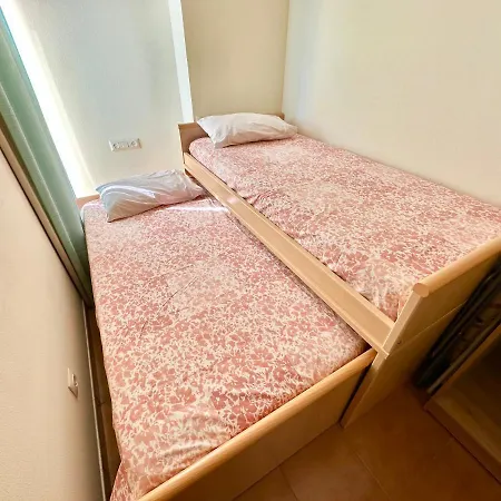 New! Con Piscina Y Balcon A 2 Minutos De La Playa. Wi-fi L'Estartit