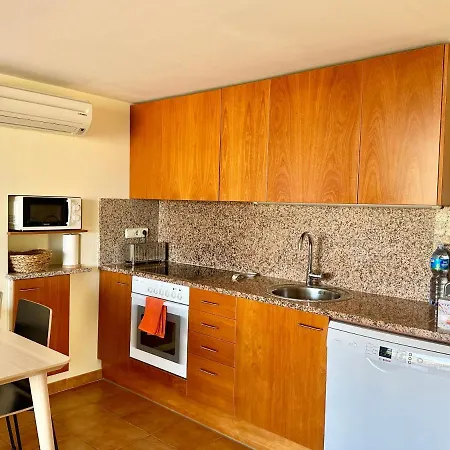 New! Con Piscina Y Balcon A 2 Minutos De La Playa. Wi-fi * L'Estartit
